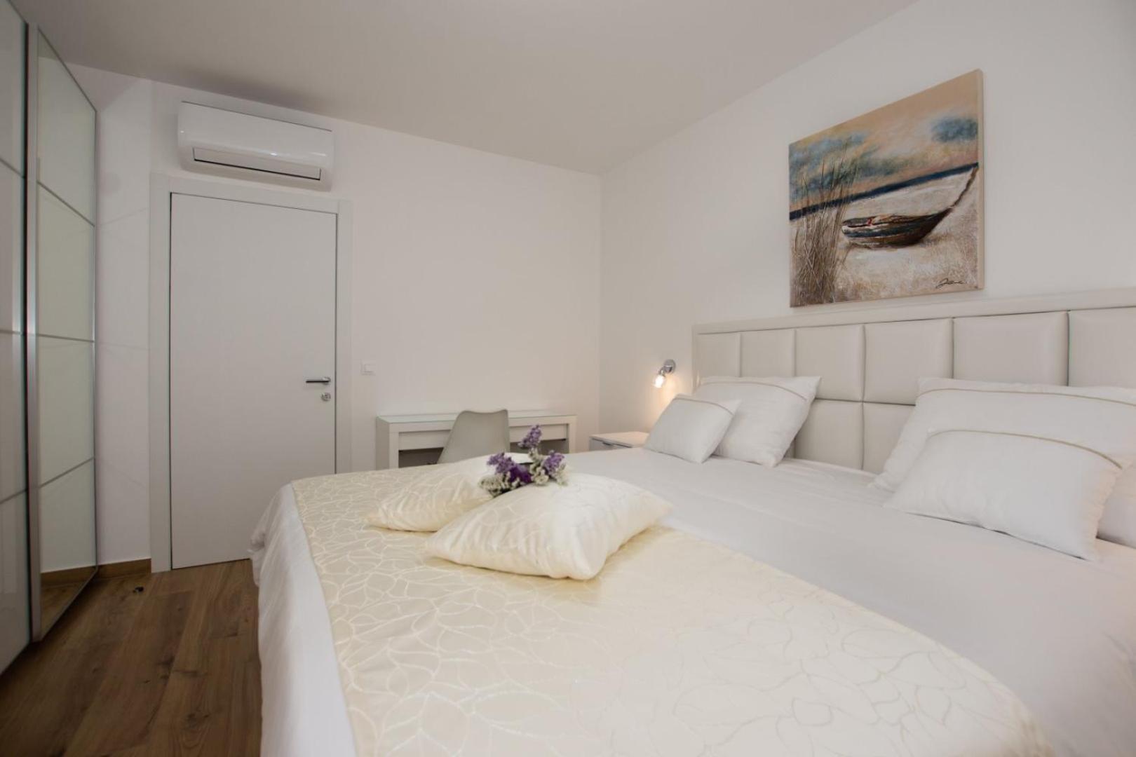 Villa Stella - Crowonder Luxury Rent Turanj Ngoại thất bức ảnh
