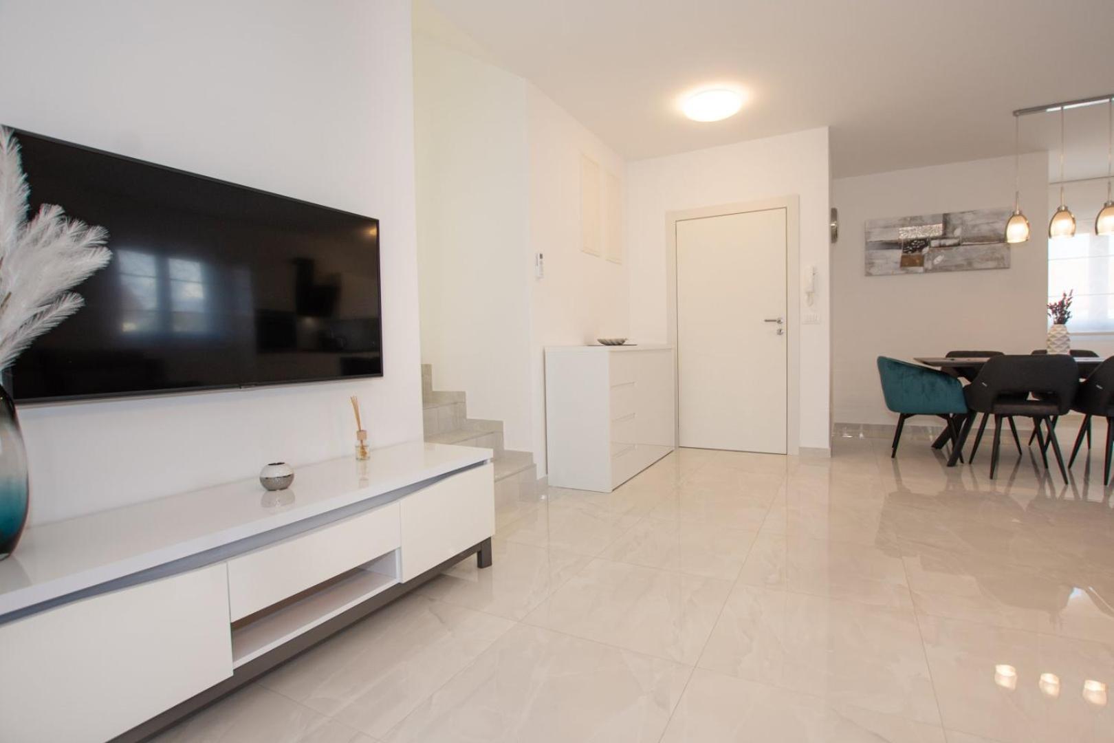 Villa Stella - Crowonder Luxury Rent Turanj Ngoại thất bức ảnh